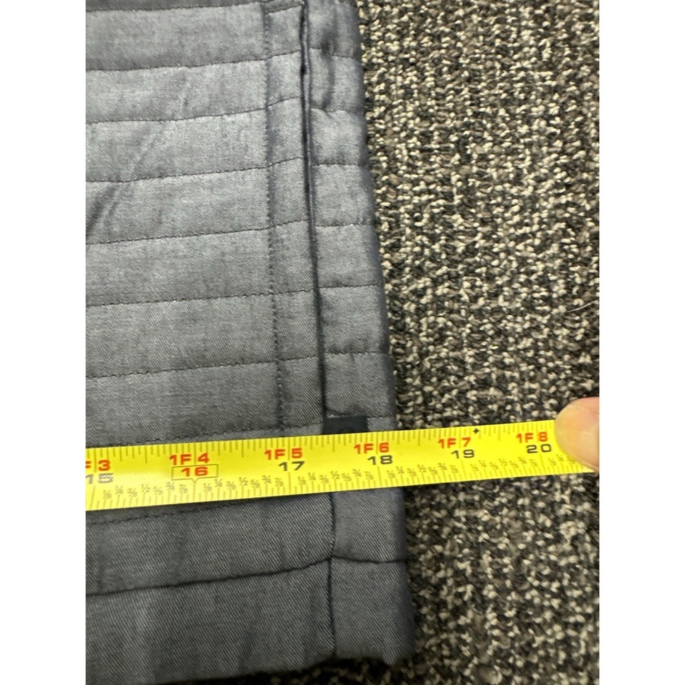 Lululemon Light & Bright Vest Womens XS Gray/Silver Reflective Reversible Puffer - Picture 2 of 7